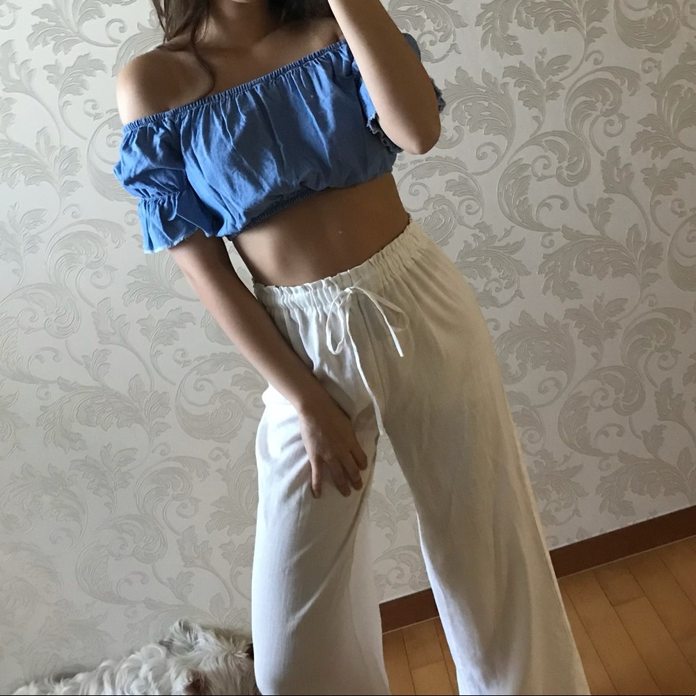 Off the Shoulder Crop Top